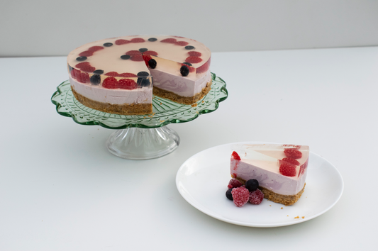 Summerberry & Elderflower Jelly Cake